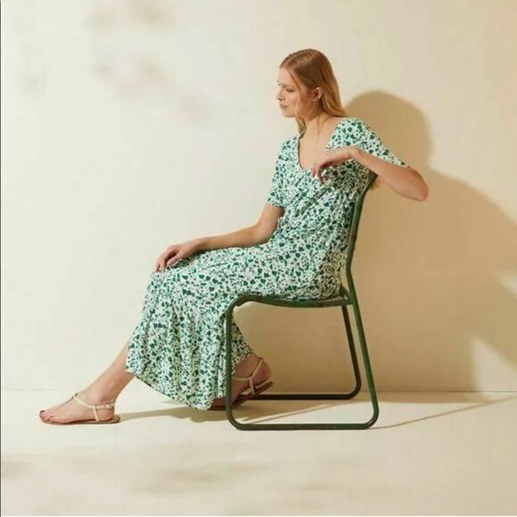 M&S X Ghost Ditsy Floral V Neck Tie Waist Green Midi Dress Sz 8 - Picture 3 of 10